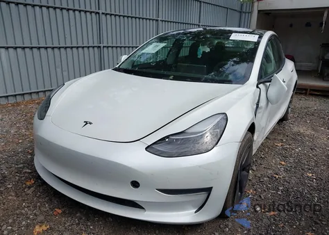 2023 Tesla Model 3 Rear-Wheel Drive из США, поврежденный, VIN 5YJ3E1EA7PF555206